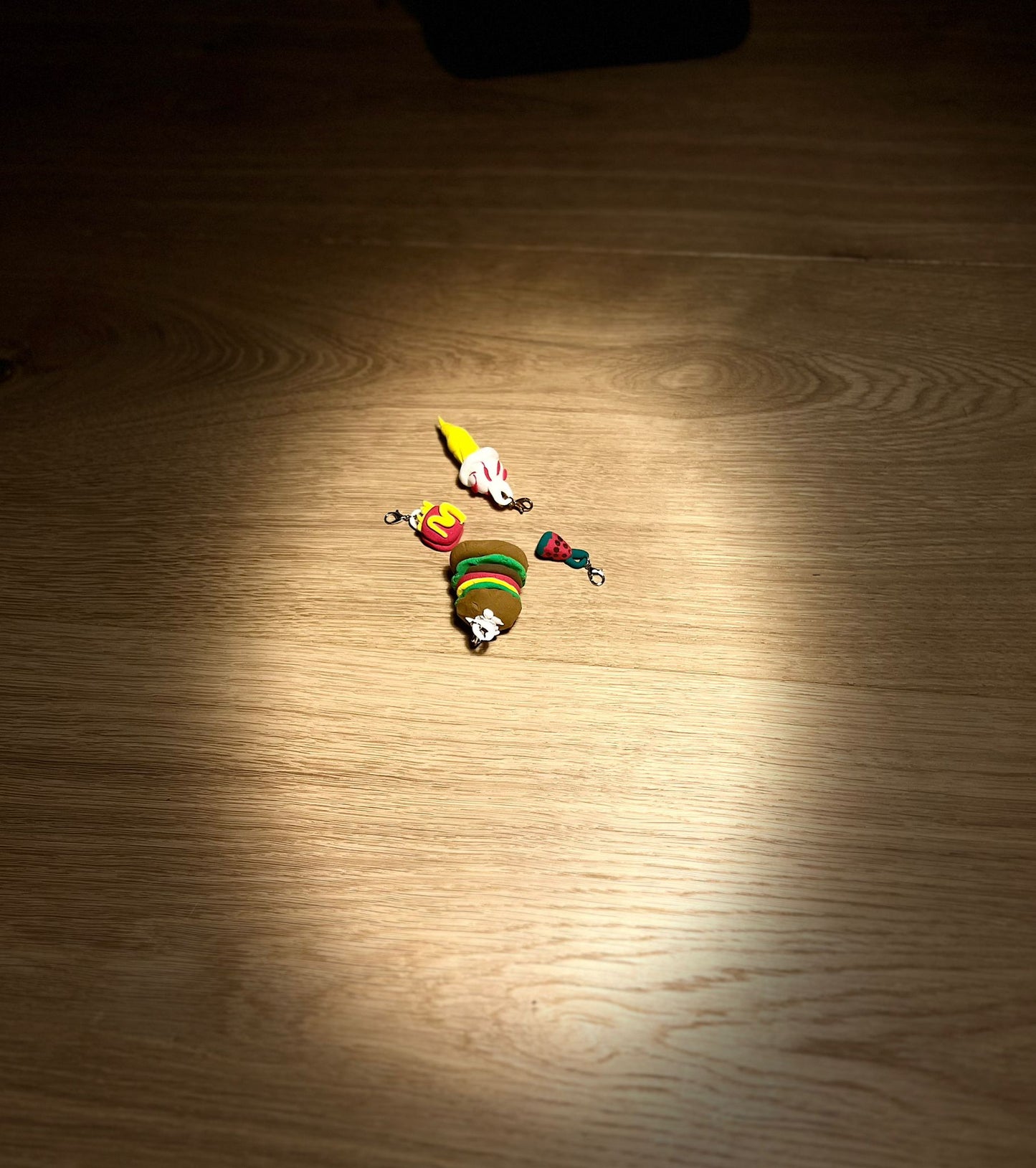 Burger keyring