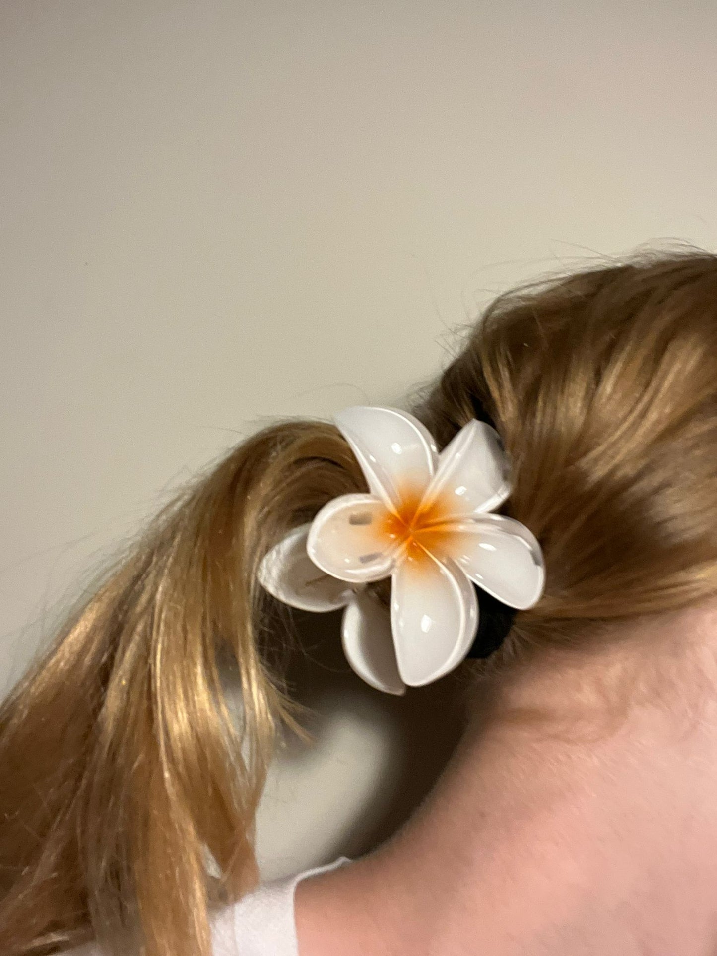 Flower Claw Clip